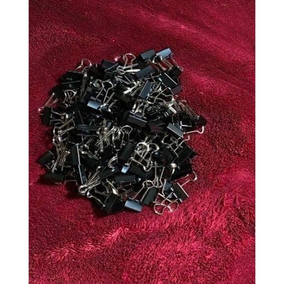 (5/$25‎ SALE ✅) EUC MR.PEN 76pc Black Home Office Metal Binder Clamps 1.5x.25mm - Picture 1 of 2